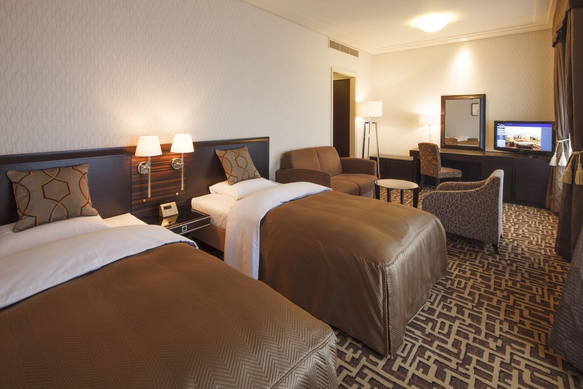 Okura Hotel 4*