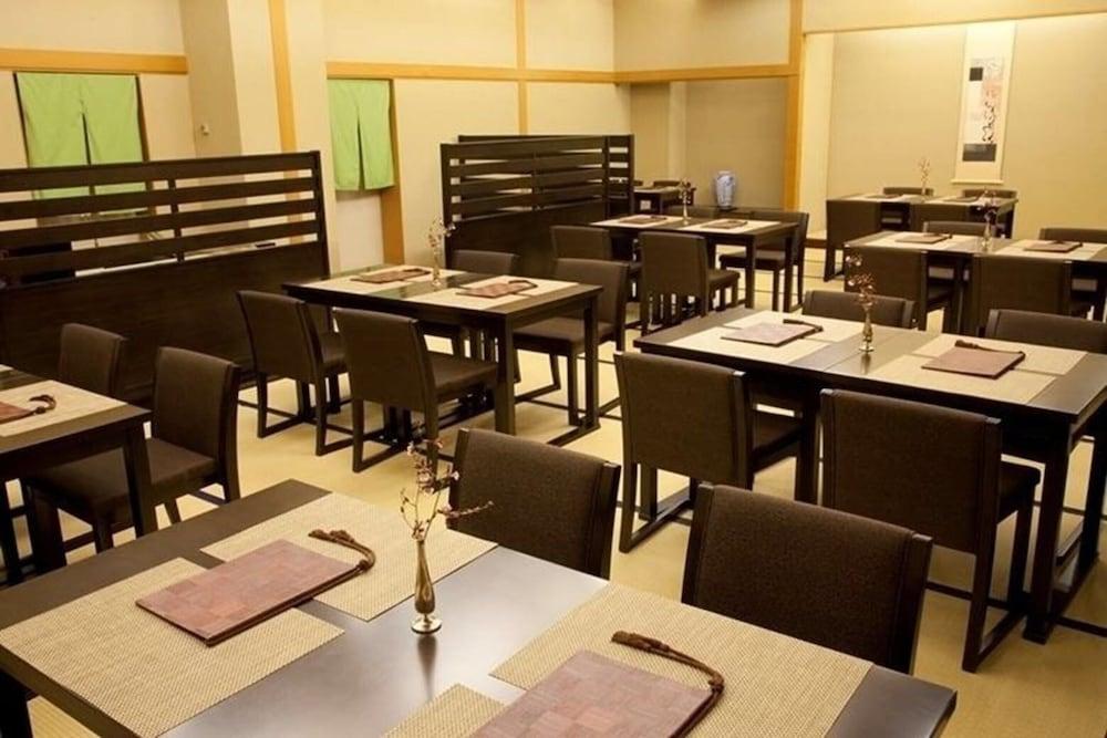 Okura Hotel Chiba